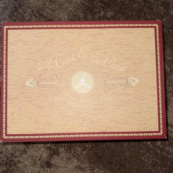 Jordan 8 Retro - Picture 2 of 5